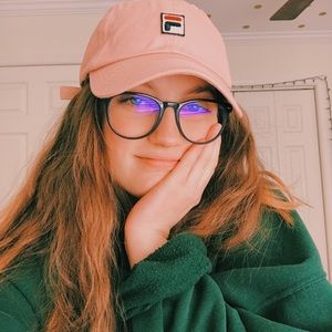 Meet your Posher, Laney